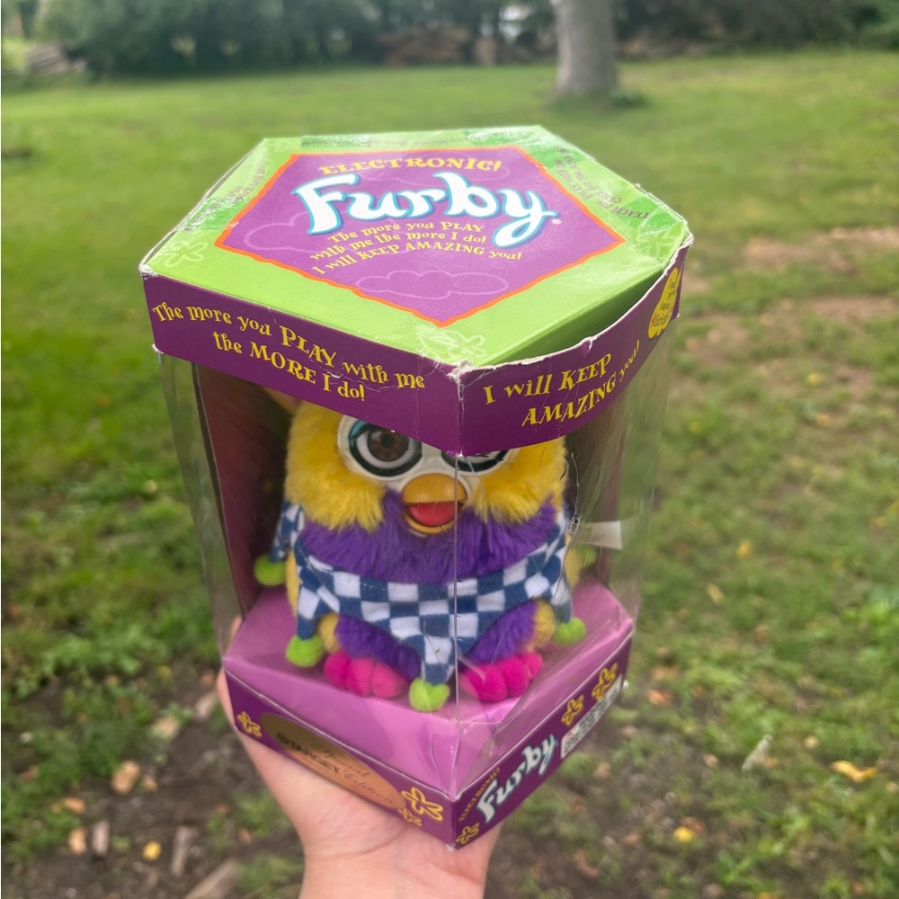Jester Furby- In Box! - Picture 4 of 4